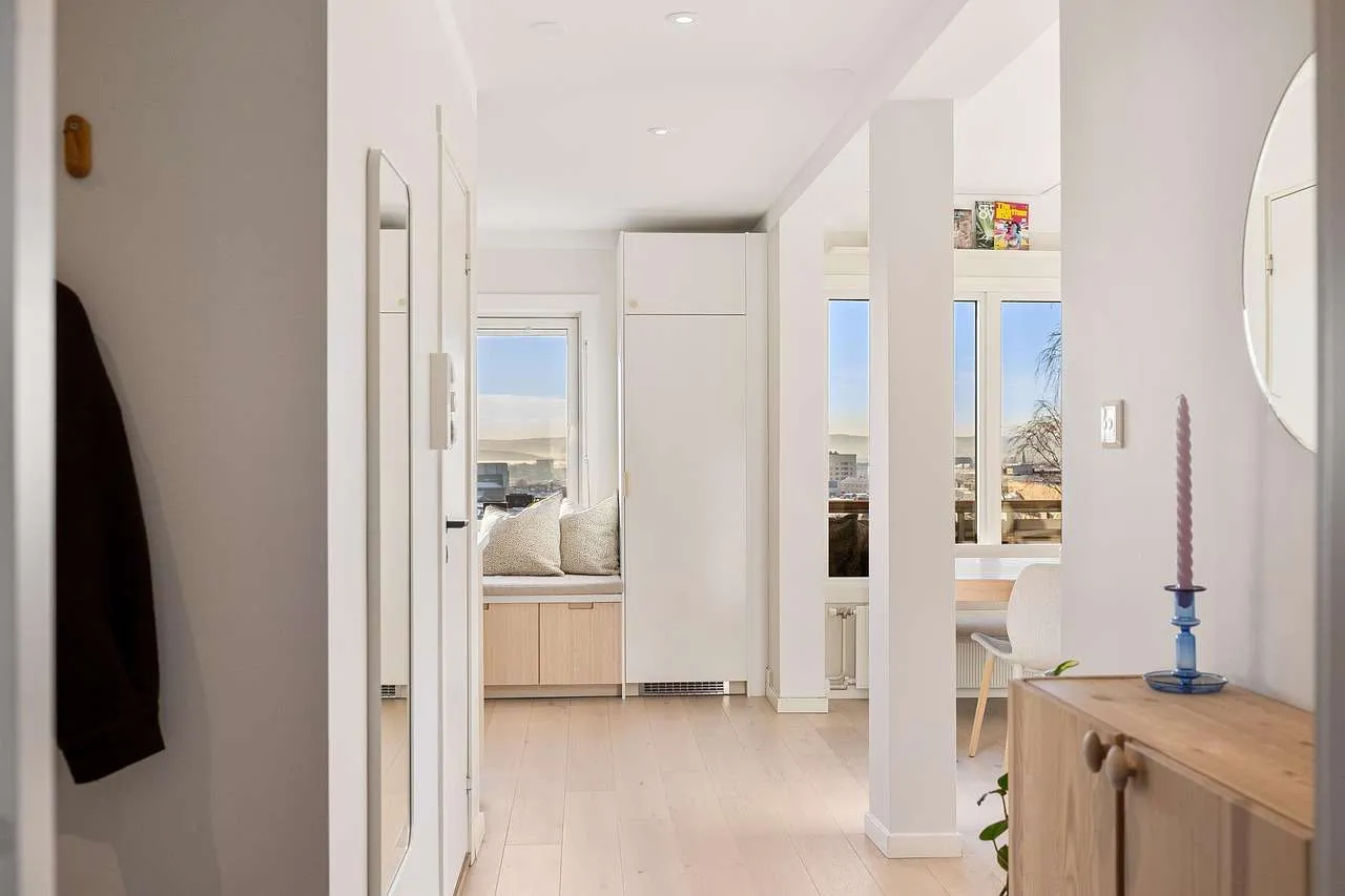 Home Window Tinting: Benefits, Types & Tips